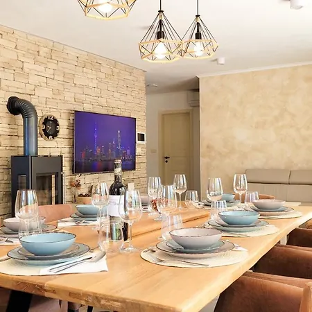 Alara - Charming With Heated Swimming Pool Villa *