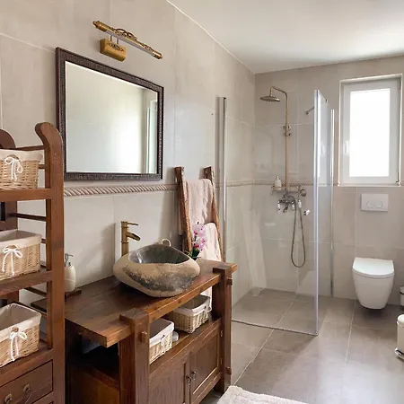 Alara - Charming With Heated Swimming Pool Villa