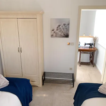 Villa Alara - Charming With Heated Swimming Pool